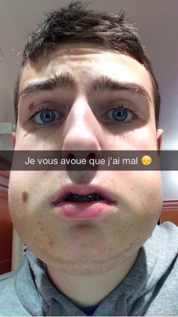 Jessiboujee's tweet photo. “@imFizk: Quand ma meuf m'appel "frère" http://t.co/Yb6FeCZAz5” il a avaler un avocat ou quoi c'est quoi son problème