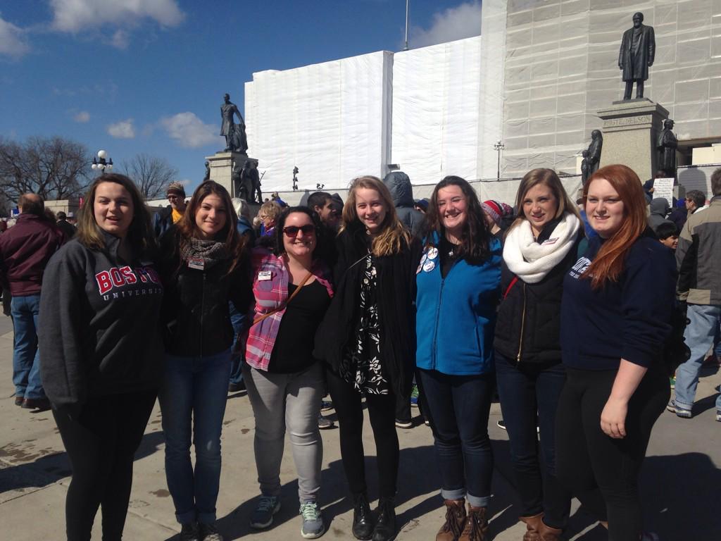 UnityUnitarian's tweet image. Unity youth representing in St. Paul! #StPaultoSelma #crossingbridges