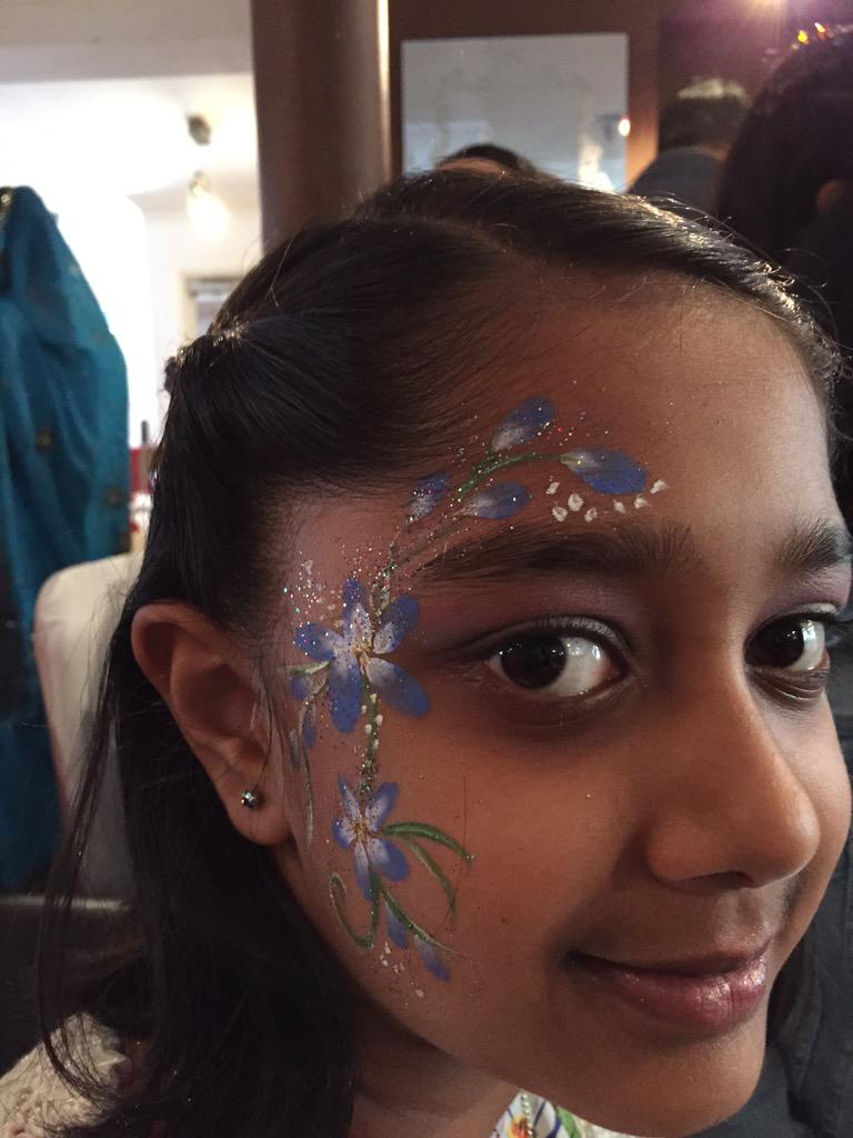 createfacepaint's tweet photo. Another Birthday party done n dusted, lovely ppl n great food. Not enough time for pics ... #facepaint #birthday 🎂🎉 http://t.co/pA0nGsHiUc