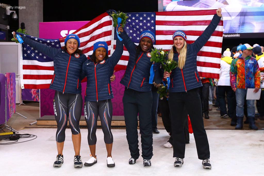 TeamUSA's tweet image. Happy #InternationalWomensDay! 

Today we're celebrating all the #TeamUSA women who #MakeItHappen!