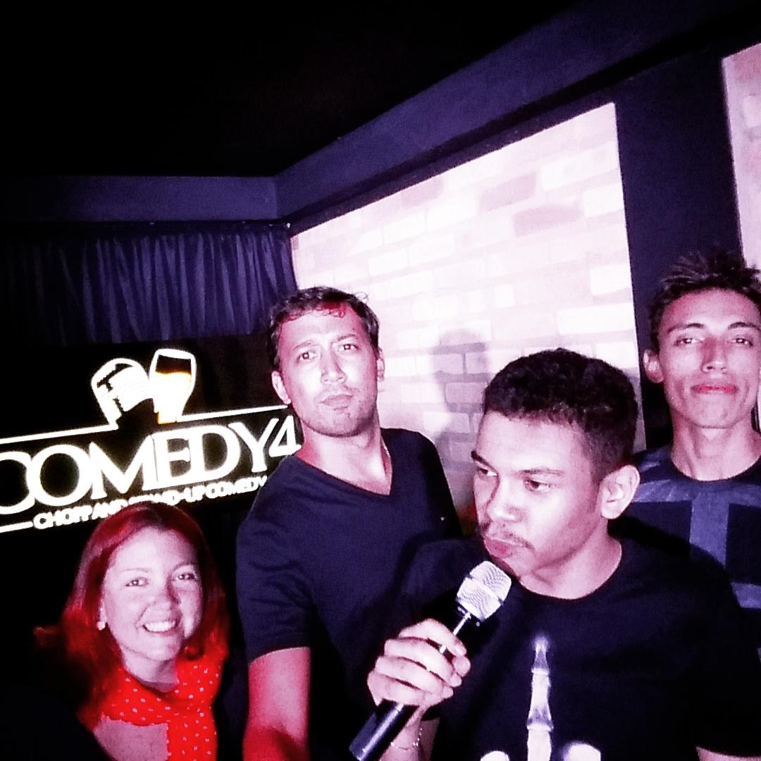 OGutoAndrade's tweet photo. Fechamos o bonde ontem no #Comedy4. Escorreram lágrimas de alegria. Com @DiegoBaro @igorguimaraes_ @ariannanutt e eu http://t.co/h81kkh8ZBN