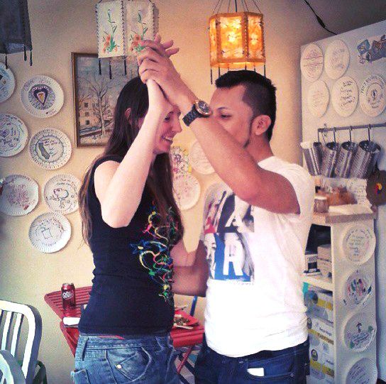 globalcrepes's tweet photo. Dierdre &amp; Christian from northern Alaska dance to "Hoja en Blanco" after crepes @globalcrepes &amp; Local Shakes #dessert http://t.co/l4wvyN8KPl