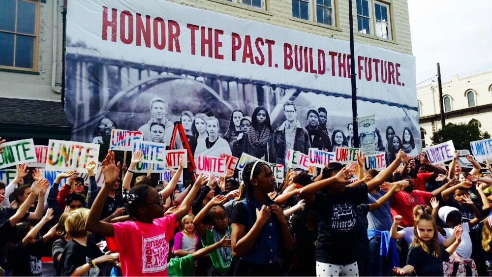 StudentsUnified's tweet photo. #StudentsUNITE and #RATCo dance in front of #Teppers during #Jubilee! #BuildTeppers #DanceOn #MarchOn #Selma50 http://t.co/6ivN6LMyig