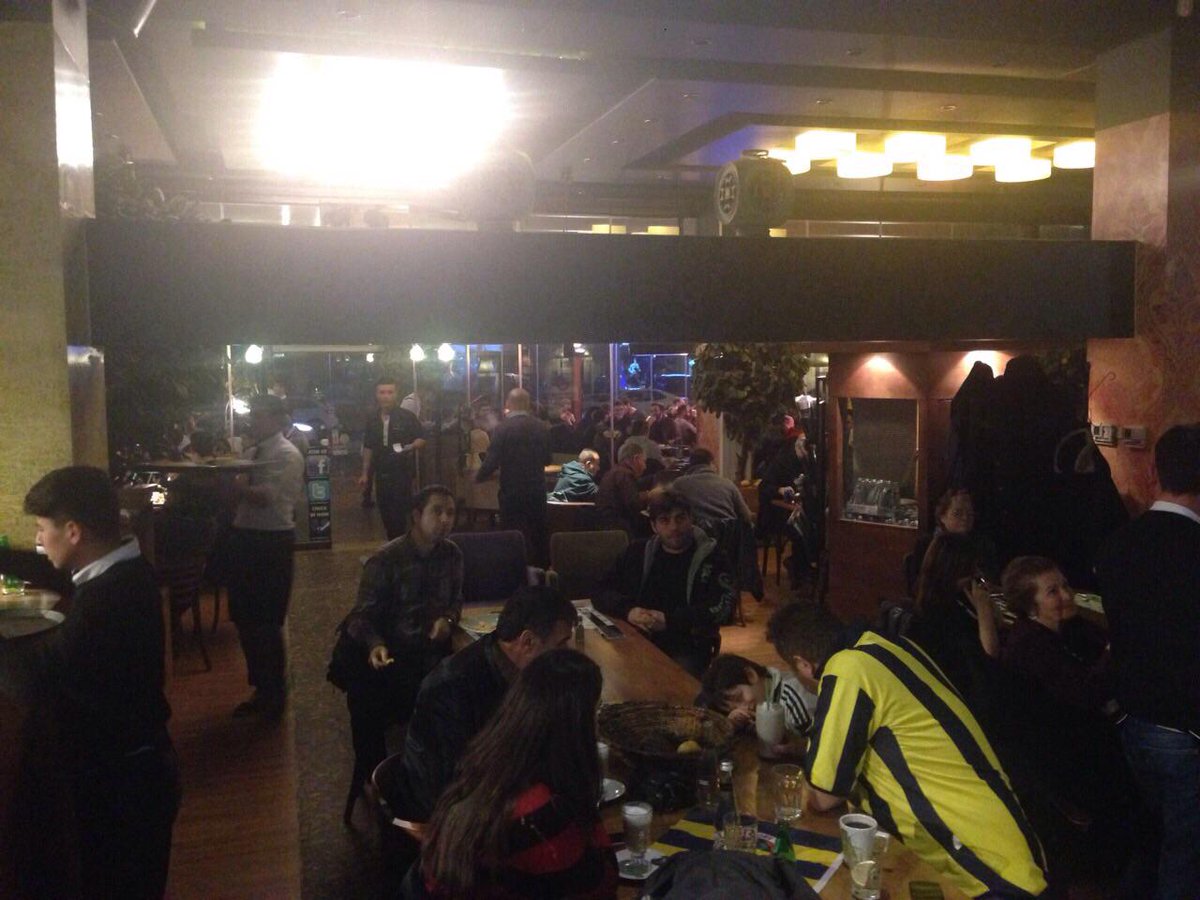 cafepalas's tweet photo. Cafe Palas Erenköy'de maç keyfi... http://t.co/Y0zfzOhQD2