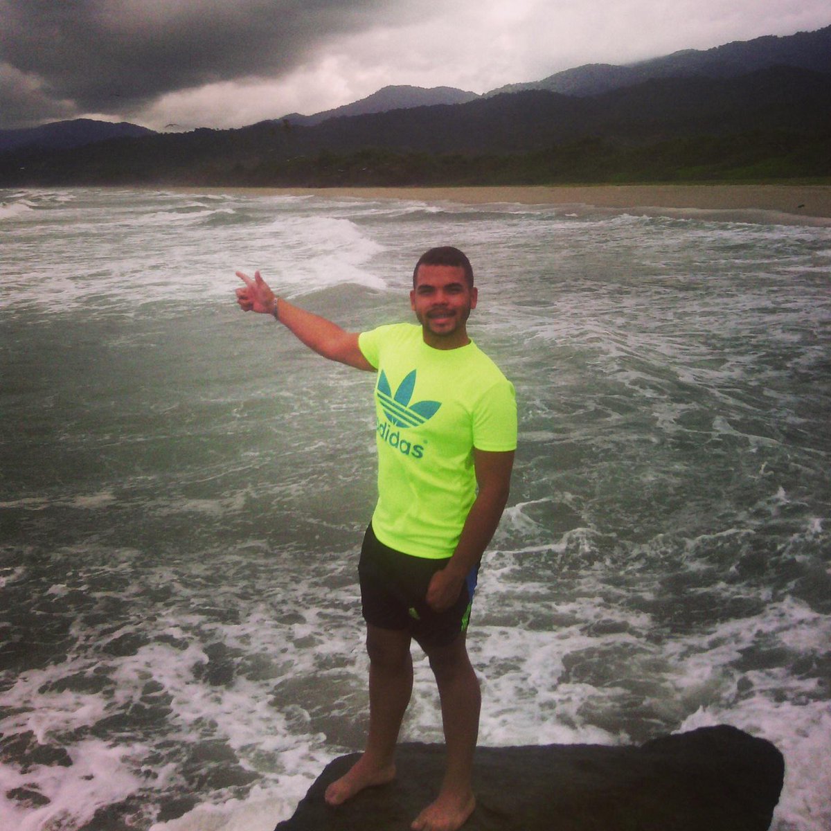 antoniojose121's tweet photo. @Playa #Day #Relax#Rodeado de naturaleza http://t.co/220ICex9pU