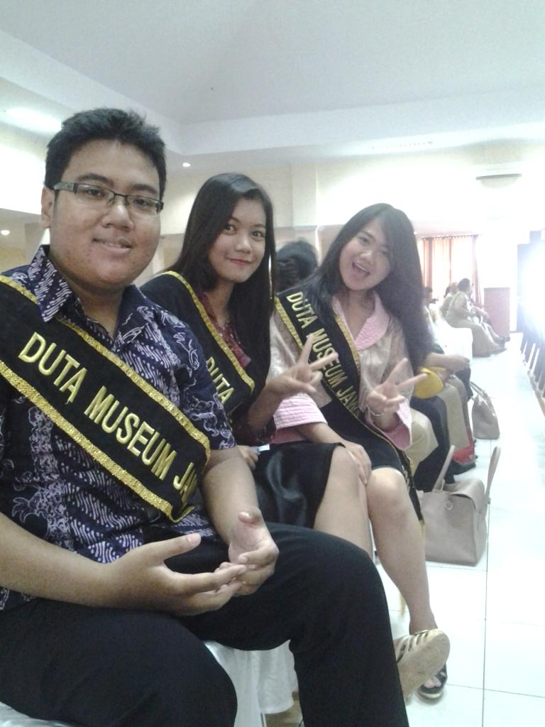 rafinata's tweet photo. On duty Museum Keliling Museum Kebangkitan Nasional http://t.co/fdvTqonD35