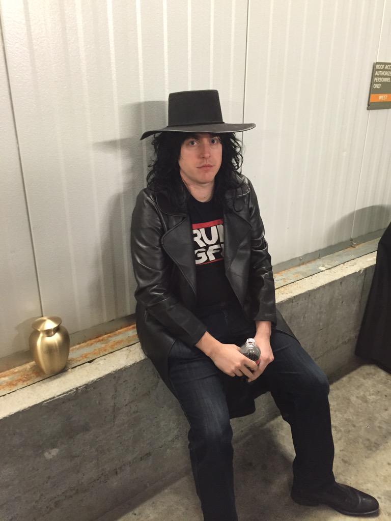 B_nAU0EWEAA8KGg.jpg:large