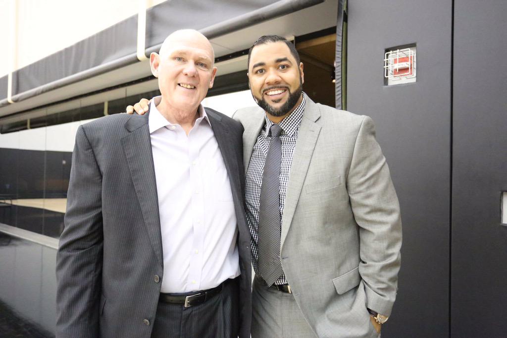 TheSocietyLLC's tweet image. Can't thank this man @CoachKarl22 enough for the opportunity! Can't wait for the next chapter! #ESSLife