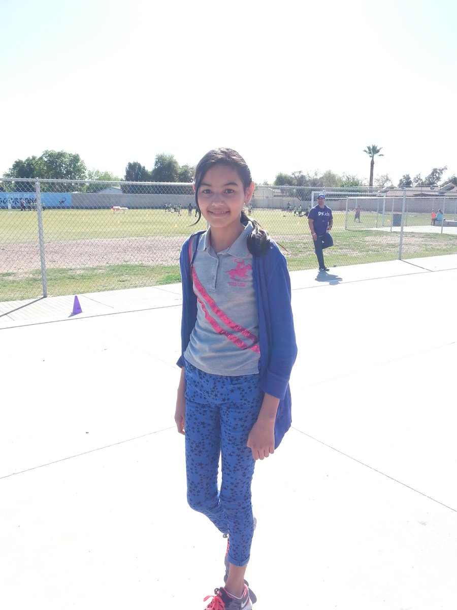 Girls need to know they CAN! Thanks to people like you and others who strive for that!! <a href="/smrtgrls/">AmyPoehlerSmartGirls</a> #p1kids #IWD2015