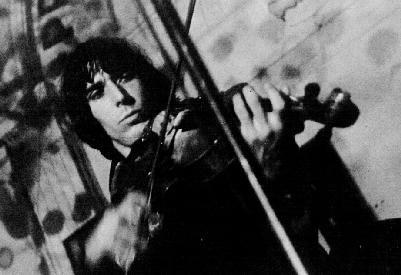 Happy 73rd birthday Welsh composer, musician, and singer-songwriter John Cale, born on March 9, 1942. 