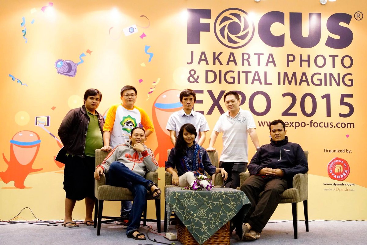 Foto keluarga <a href="/alpharian/">Faizal Ortho</a> di focus 2015, see you at focus 2015. *syg ga lgkp Cc <a href="/alpharian_tgrg/">Alpharian Tangerang</a> <a href="/SonyIndonesia/">Sony Indonesia</a>