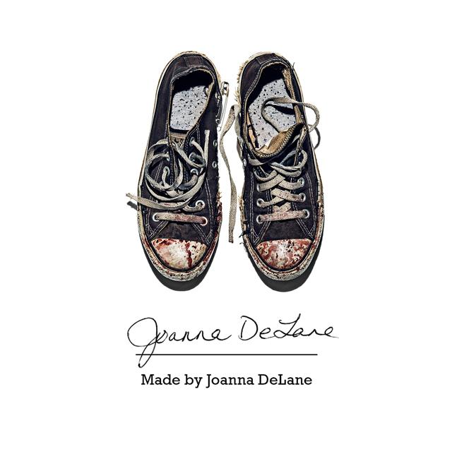 Converse's tweet photo. "I'm not afraid to do anything." #chucktaylor made by @joannadelane http://t.co/nMUintvVAd