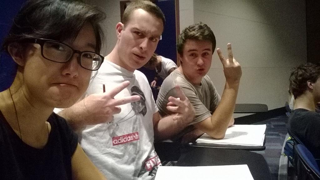 qpviv's tweet photo. @SamKnott9 @MattFromAus #¿¿QUUUUÉ??? #theAteam @teh_mitchbay @chels_banjir @tnorris45 http://t.co/wzxRAiqDqM