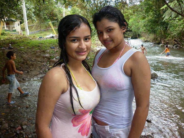 Desi Indian wet girls 7 Wet ideas | women bathing, india beauty, desi beauty