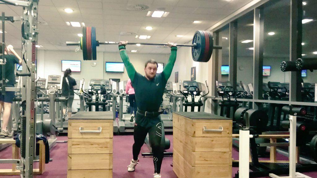 kylephillipday's tweet photo. 155 kg jerk PR. #Olympic #weightlifting #crossfit #fitfam #fitness #olylifter http://t.co/n9AmeDFFqd