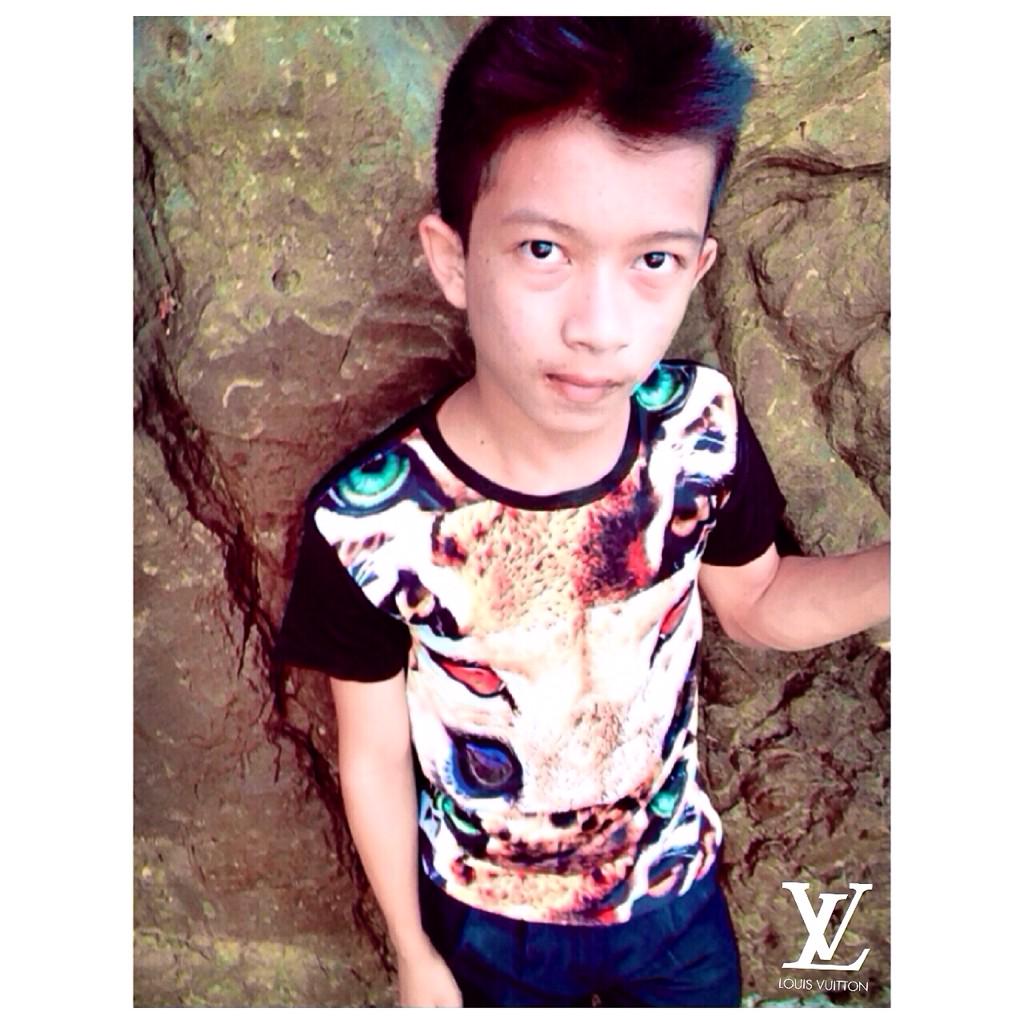 wavezaza25's tweet photo. หวีดดีทุกคน👏 http://t.co/hMfTNY9Qc0