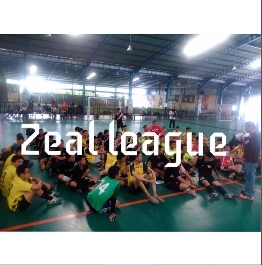 ZealRockOn's tweet photo. Zeal league sudah di mulai kawan! Dukung komsel kalian! Semangat buat tim yang bermain! Cek IG : Zealrockon http://t.co/89BjUznefX