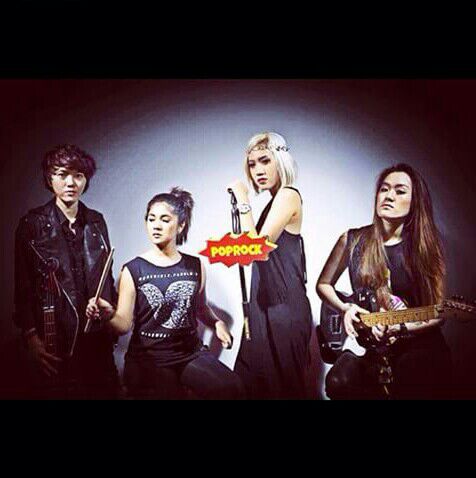 Single ke 2 <a href="/poprock_id/">PopRock</a> -seperti cinta sudah bisa direquest diradio radio kesayangan kalian yuk kita request ;)