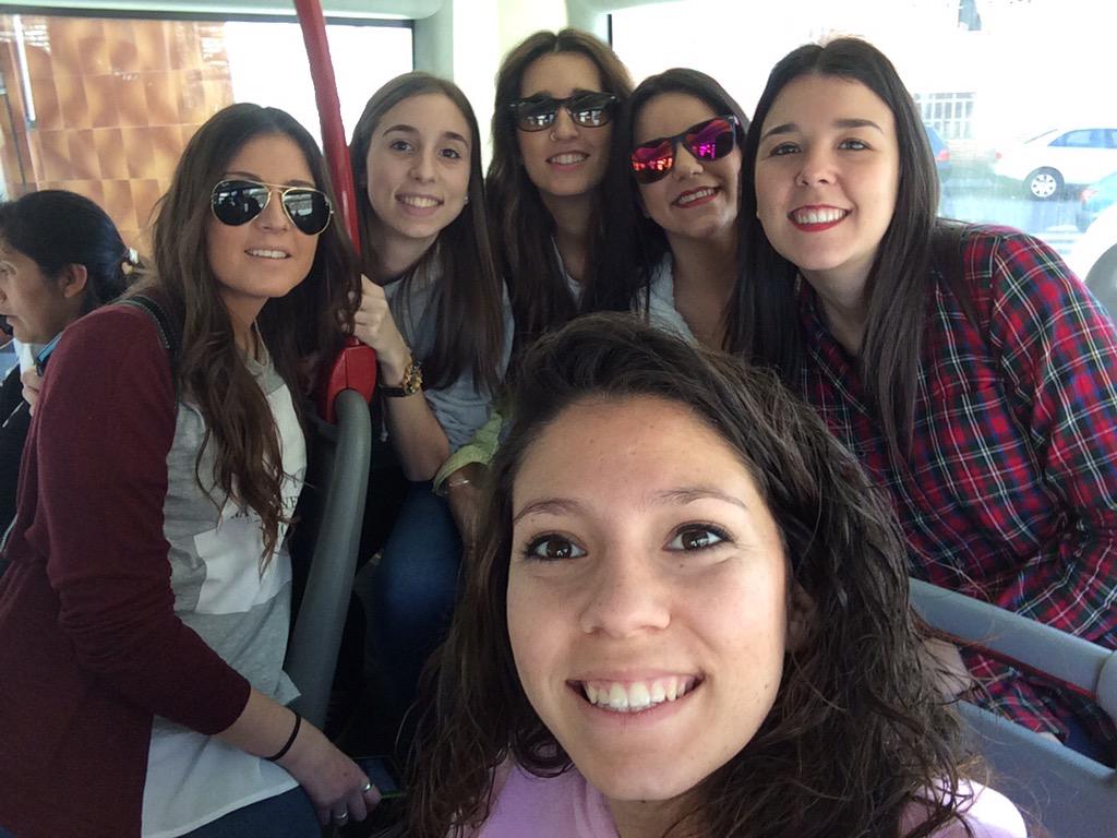 aldisa7's tweet photo. “@lenu9413: Nos vamo de campo! @nurr_lg @Ceelia94 @crisstuti @maria_psal94 @aldisa7 👏☀️🍻 http://t.co/XrEF23d9jH”