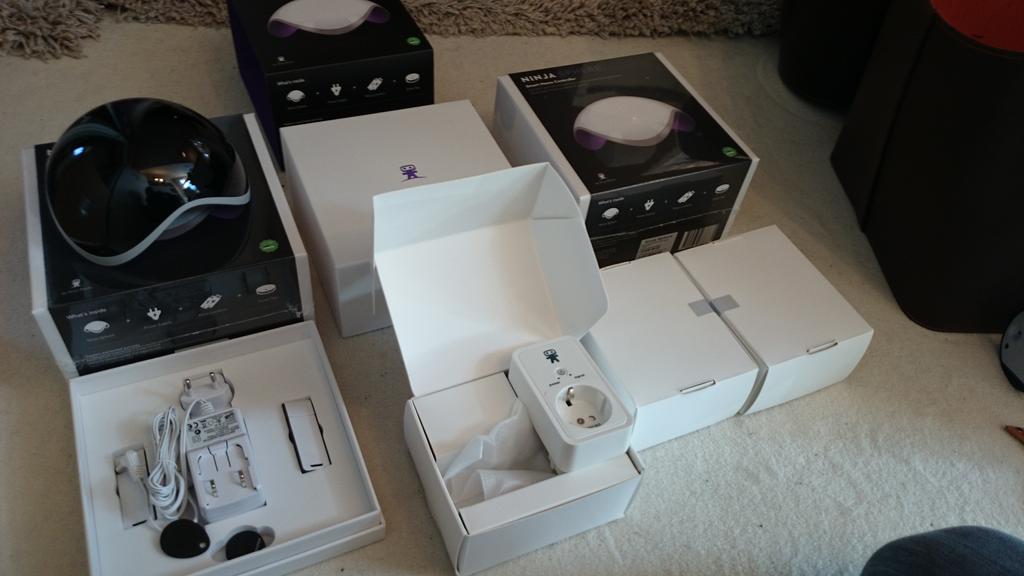 ninjablocks's tweet photo. RT @DZipfel: My #NinjaSphere "large home" arrived today :-) #unboxing #Germany - Thanks @ninjablocks :-) http://t.co/WsmIKCcZTs
