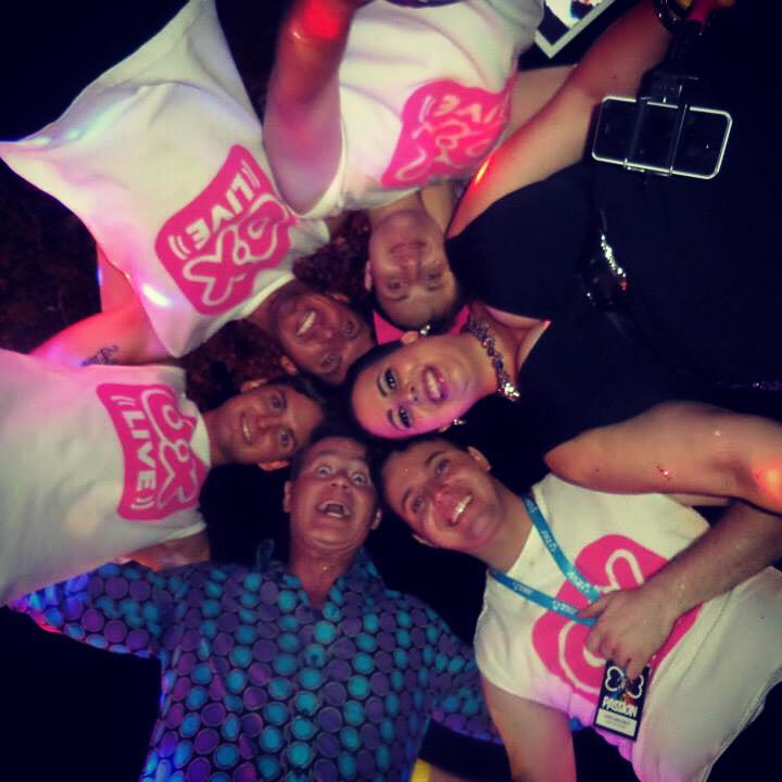 KikiVass's tweet photo. Someone pulled the plug on the #float speakers which one was it #MardiGras #listen #oxlive #breakfast #gayradio #gay http://t.co/dCFL3eJY6D