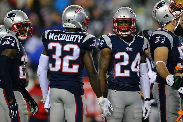 1 down, 1 to go: With McCourty signed, Revis' return would cement Pats' offseason- @cpriceNFL weei.com/sports/boston/…