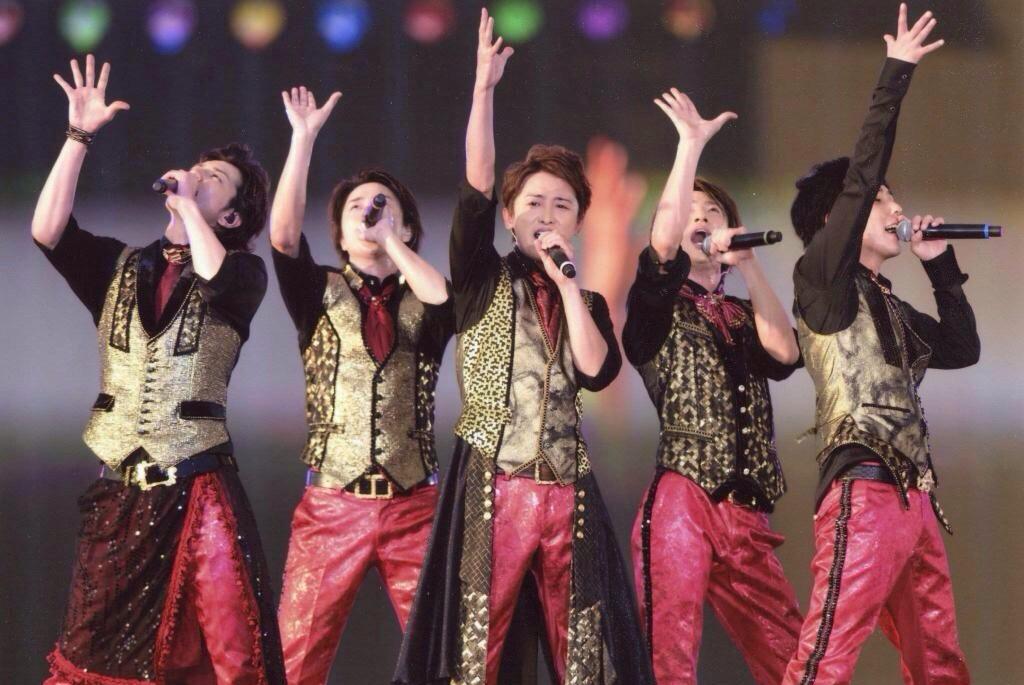 arashiii_looove's tweet photo. 嵐HawaiiのDVD発売決定!!!!!
待ちに待った発売！
嬉しいo(^▽^)o
#HawaiiのDVD買う人RT 
#HawaiiDVD発売決まったということであらしっく繋がろう 
#リツイートした人全員フォローする http://t.co/nLGZNqrHb6
