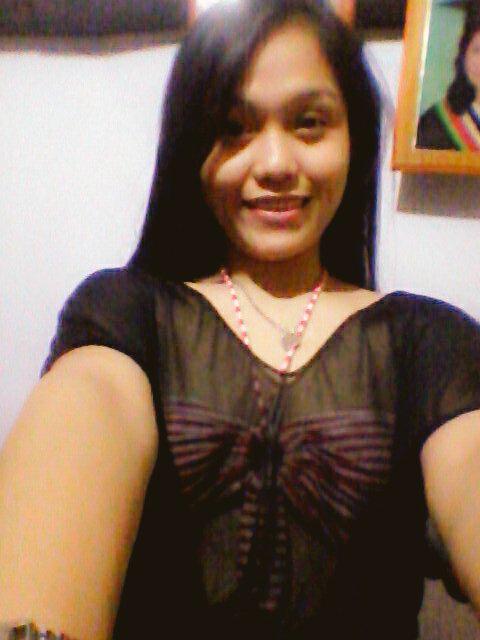 PrettyEmmy90 tweet picture