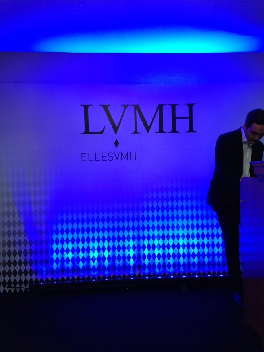 TorresMBea's tweet photo. A punto de empezar la jornada "La mujer actual" de nuestro programa #ellesvmh2015 http://t.co/XGKJX6MD0A