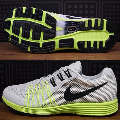 陸上長距離 シューズ スパイク ナイキ ルナスパイダーlt 4 ワイド ピュアプラチナム ブラック ボルト メーカー希望小売価格13 4円 Http T Co C8lk5gndw3