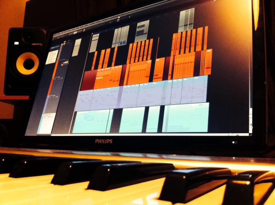 ProfoundTrance's tweet image. New track finish and ready to rock! Special preview on YouTube very soon, stay tune!!!