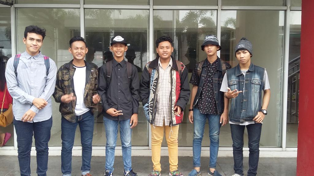 Swallow Swag tweet media