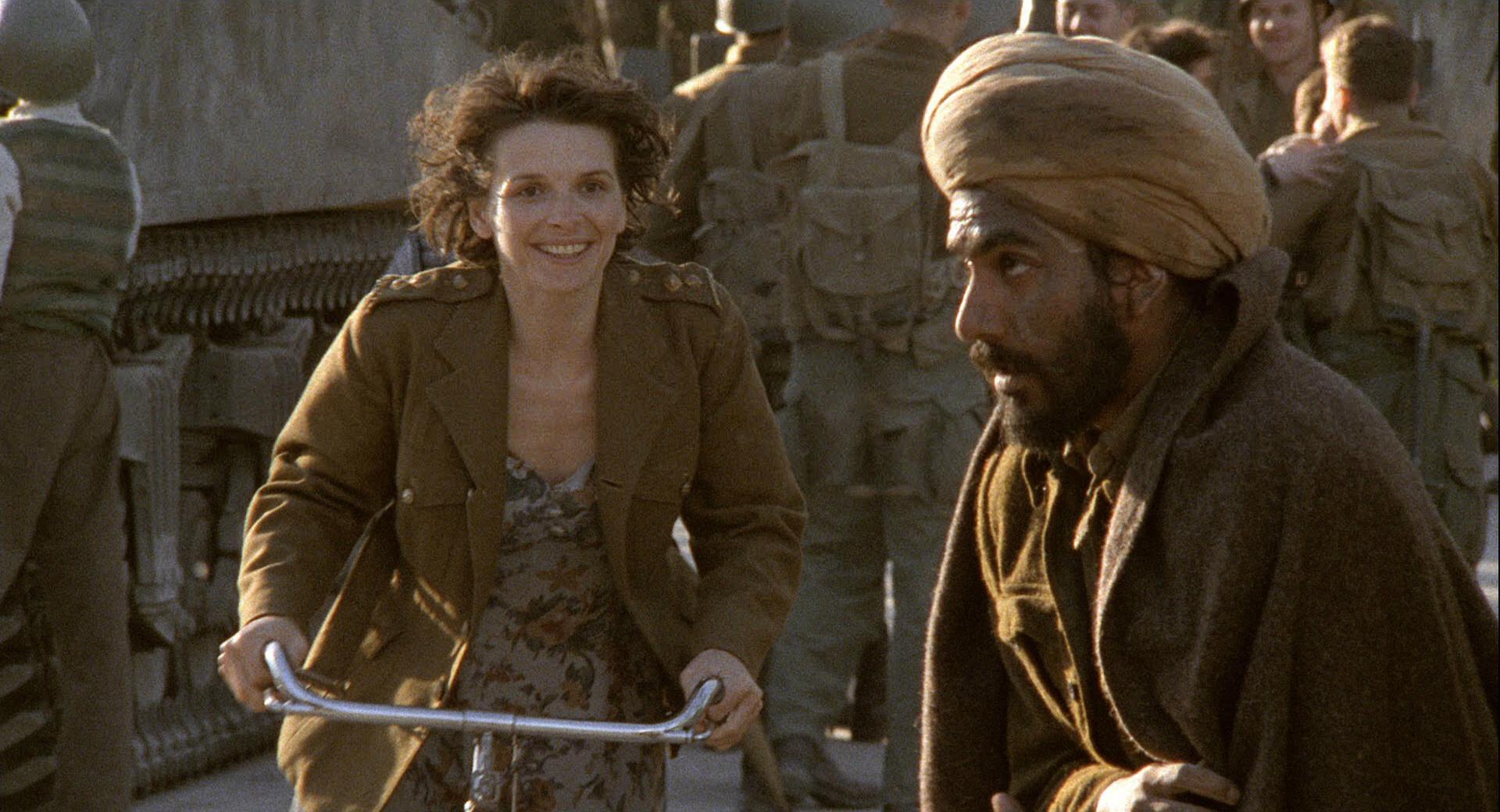 Juliette Binoche and Naveen Andrews in THE ENGLISH PATIENT   1996.  Happy birthday Miss Binoche. 