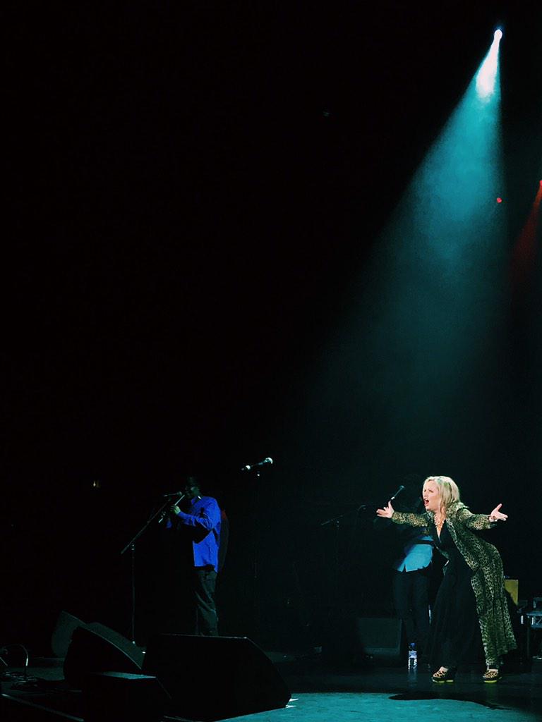 Another shot of Saturday night <a href="/CJMangoGroove/">Claire Johnston ©™</a> you're actually in this one getting the crowd going! Thanks so much!