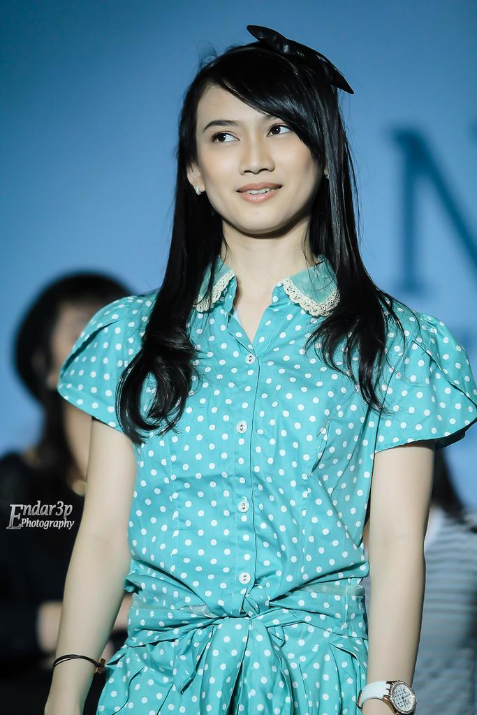 nyaber_official's tweet photo. 7. Apapun makanannya , minumannya , Teh Melody *garing* #ENHN http://t.co/kQFZLQOr4B