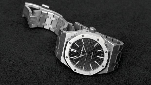 Timebay_it tweet picture