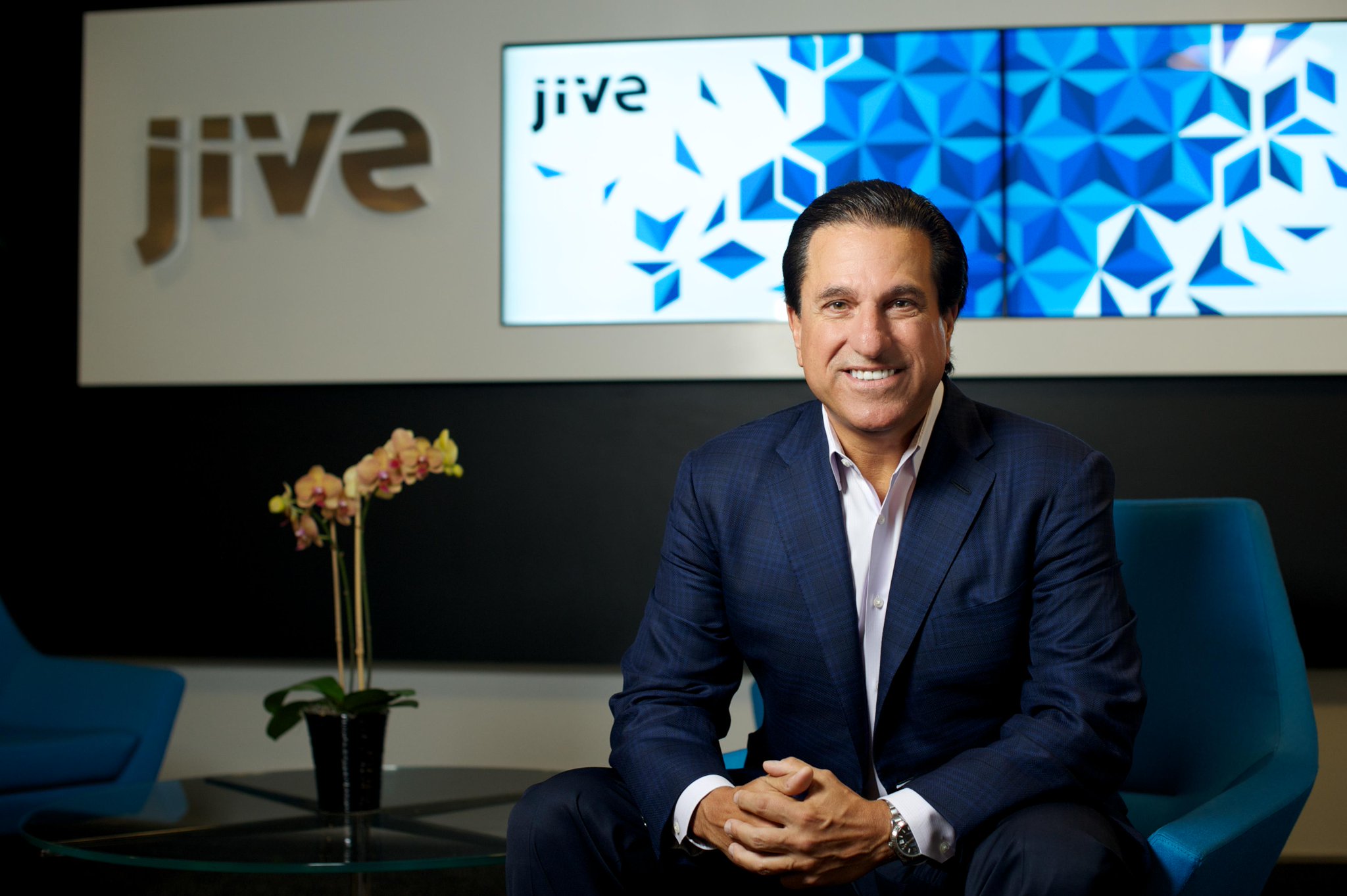 Embedded image permalink