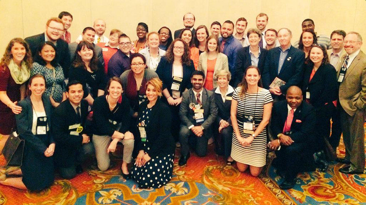 fsuannescollege's tweet image. RT @FSUHardeeCenter: The #LifeNet is alive &amp;amp; well at the #FSUReception @ACPA! #GoNoles #ACPA15