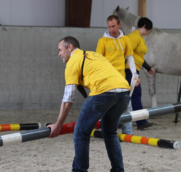 Wil je eens een paardenevenement achter de schermen meemaken? Kom vrijwilligen op EquiDay! mail: info@equiday.nl