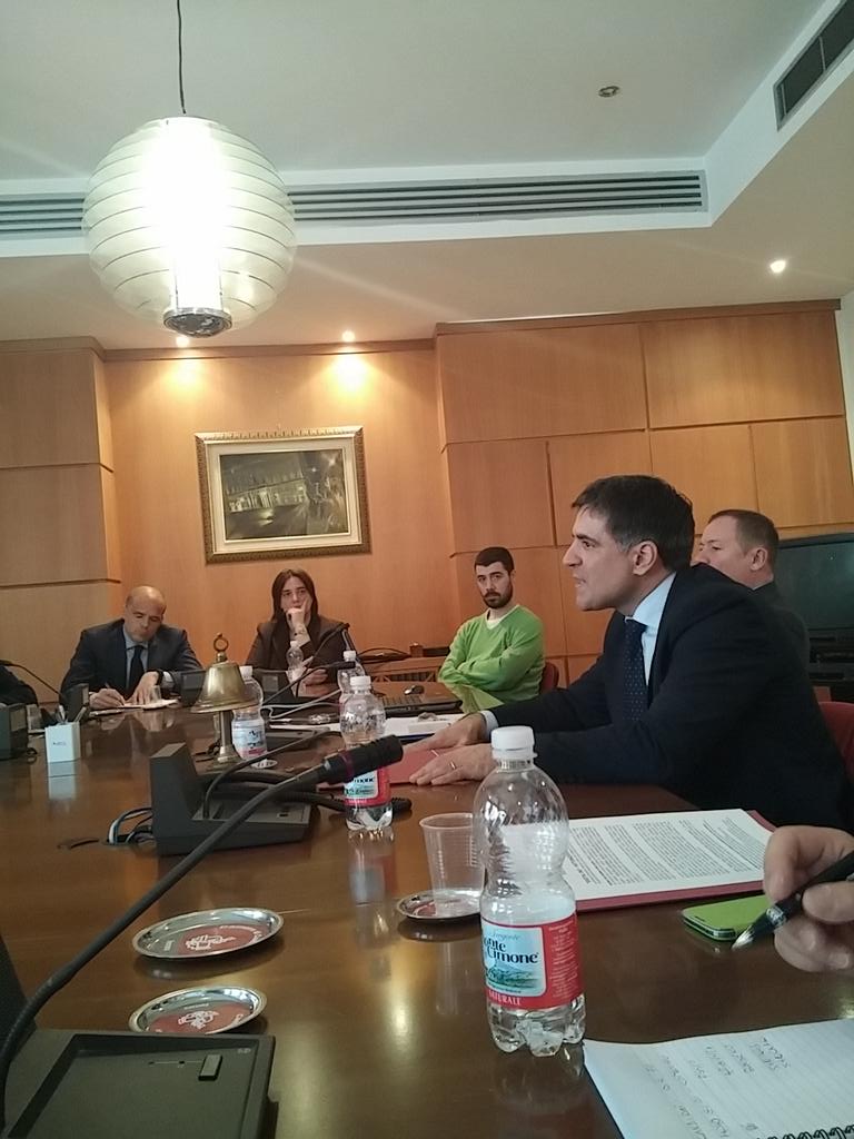 egodomenico's tweet photo. #digitaldaylive #dchampfe Camera Commercio annuncia finanziamenti per ristrutturazione aziendale in digitale. http://t.co/OnvAoZkHse