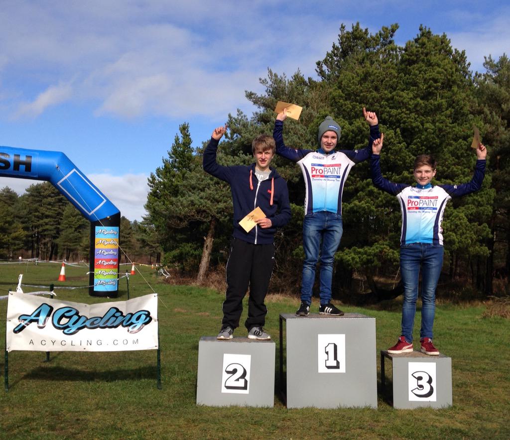 Marsh_TracksRT's tweet photo. Team riders @Jachen99 &amp; @simonRhys123 take on @WelshCycling @A_Cycling xc series in pembrey with double podium  🏁🚵🏆🏆 http://t.co/PEML2SSPv2