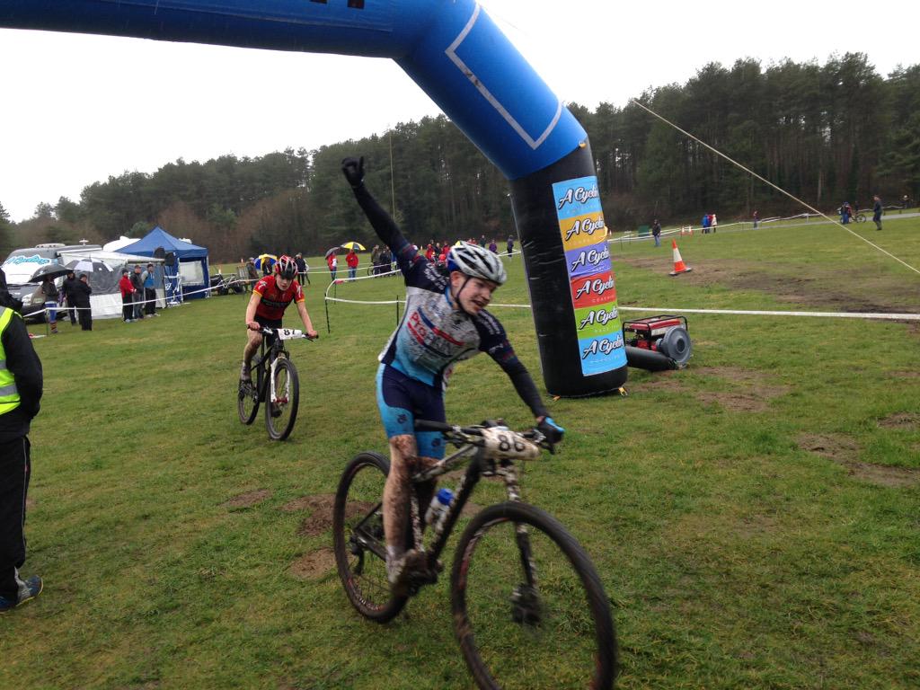 Marsh_TracksRT's tweet photo. Team riders @Jachen99 &amp; @simonRhys123 take on @WelshCycling @A_Cycling xc series in pembrey with double podium  🏁🚵🏆🏆 http://t.co/PEML2SSPv2
