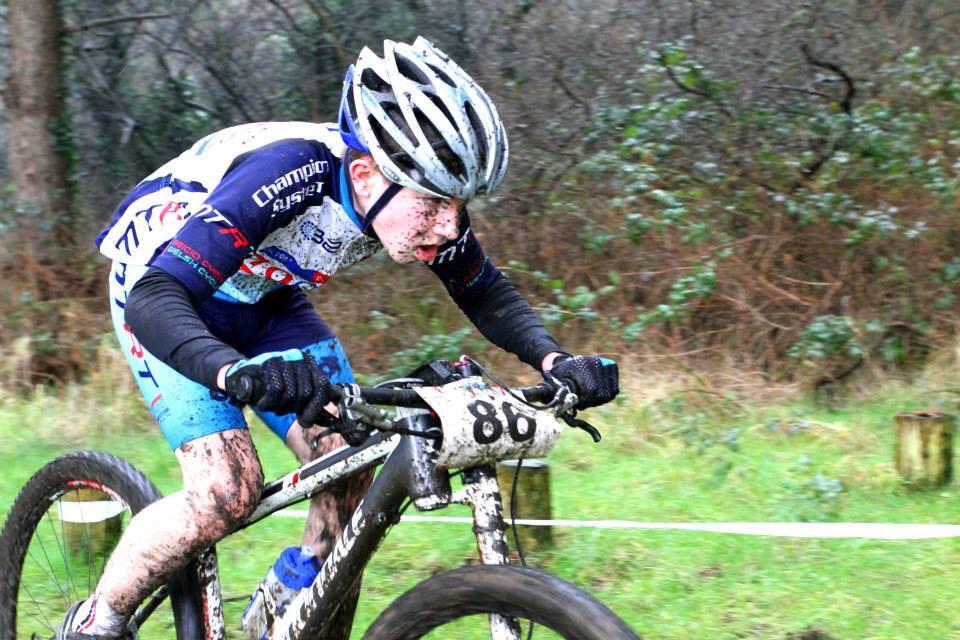 Marsh_TracksRT's tweet photo. Team riders @Jachen99 &amp; @simonRhys123 take on @WelshCycling @A_Cycling xc series in pembrey with double podium  🏁🚵🏆🏆 http://t.co/PEML2SSPv2