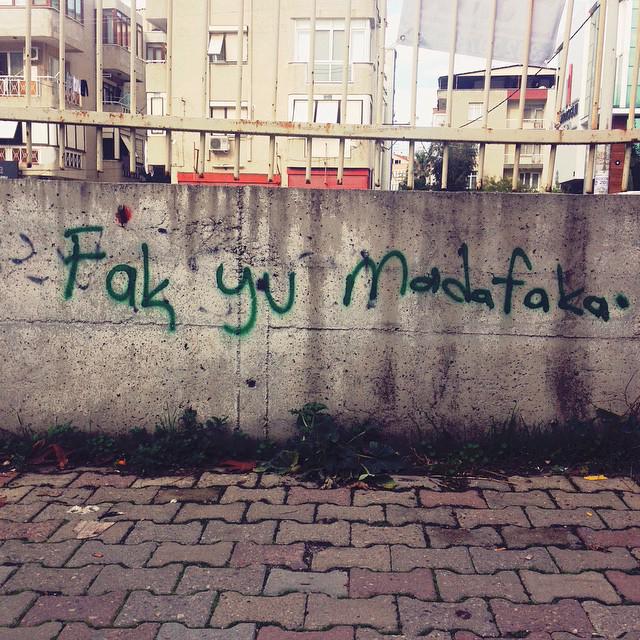 SokaktanCaps's tweet photo. #şiirsokakta http://t.co/uc4JzePNYv