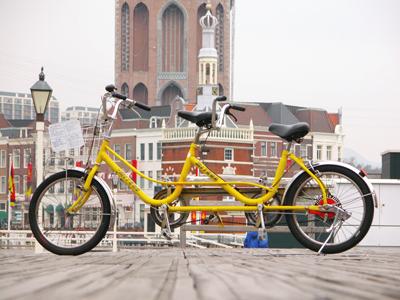 ハウステンボスで二人乗りした自転車はこれですか(/ω＼*) 東方神起