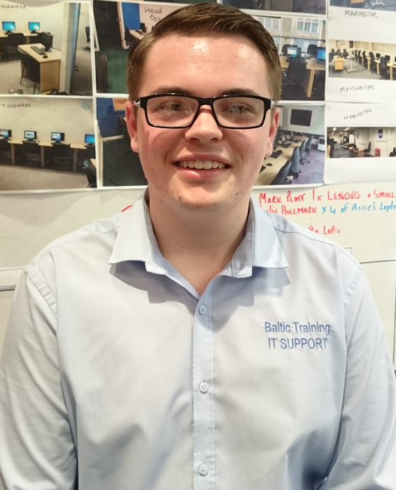 BalticTraining's tweet photo. In House Apprentice Completes Level 4 IT Apprenticeship http://t.co/CWszqoPwlV #NAW2015 #MadeByApprentices http://t.co/0KvViAzQpw
