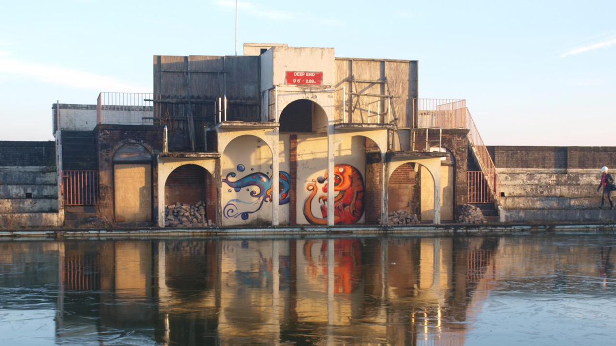 Voting open in #CoastalHeritage photo comp, please vote for #Grange Lido
Vote now here: 
woobox.com/e6u88p/vote/fo…