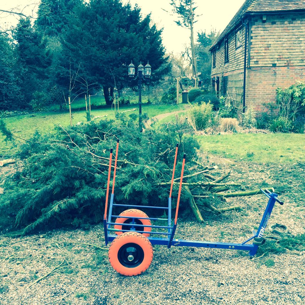 abouttrees's tweet image. New piece of kit in use today. Sped things up a huge amount and so much less fatigue. Brilliant. #arb #pros