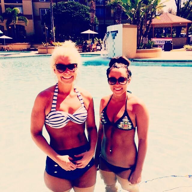 sTaytuned114's tweet image. Pool pic! 🌴☀️👙🏊 #Springbreak #poolpic #pooltime #orlandoflorida #Springbreak2015 #teamkumquat #teamtan #bikinipic