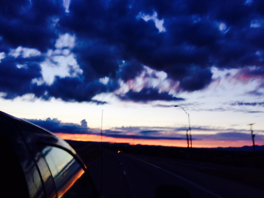 barn2buck's tweet photo. #roadtrip heading home #CBRLasVegas filming #barn2buck #docuseries #sierraBlanca http://t.co/O4K4tXxbmb